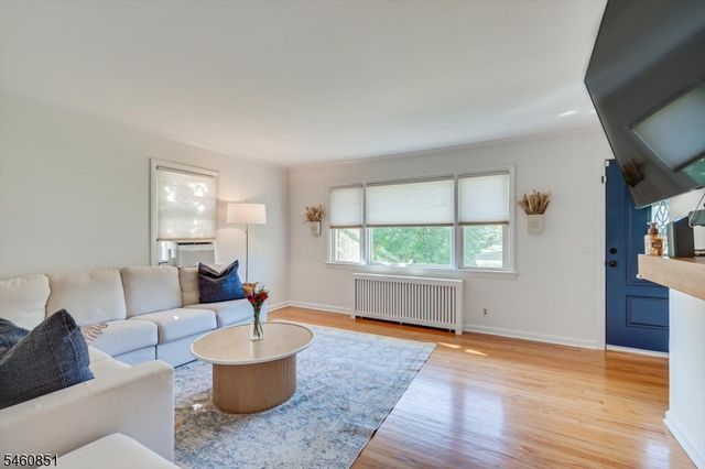 325 Triangle Rd, Hillsborough Twp., NJ 08844