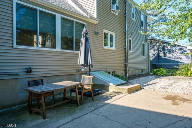325 Triangle Rd, Hillsborough Twp., NJ 08844
