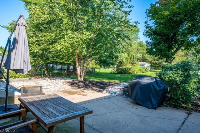 325 Triangle Rd, Hillsborough Twp., NJ 08844