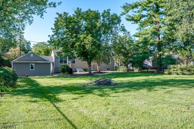 325 Triangle Rd, Hillsborough Twp., NJ 08844