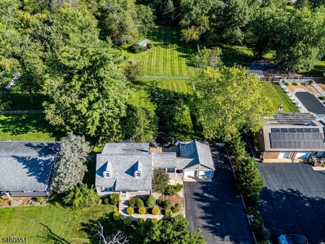 325 Triangle Rd, Hillsborough Twp., NJ 08844