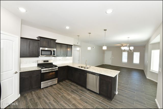 544 CEDARWOOD Drive, El Paso, TX 79928