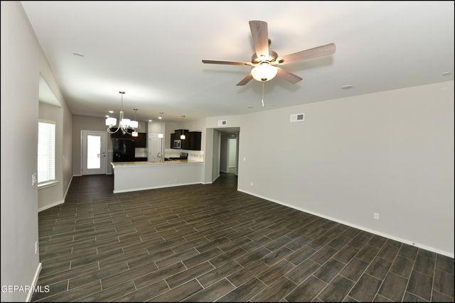 544 CEDARWOOD Drive, El Paso, TX 79928