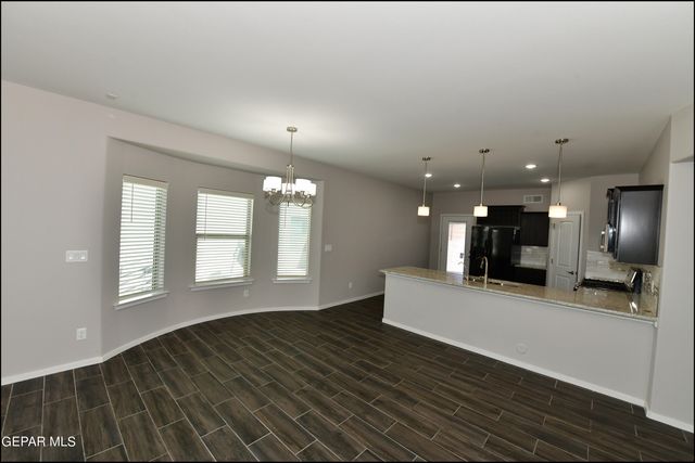 544 CEDARWOOD Drive, El Paso, TX 79928