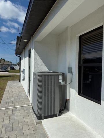 2505 SW 17th PL, Cape Coral, FL 33914