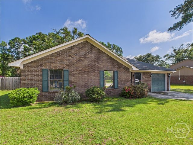 151 Hunters Branch Drive, Allenhurst, GA 31301