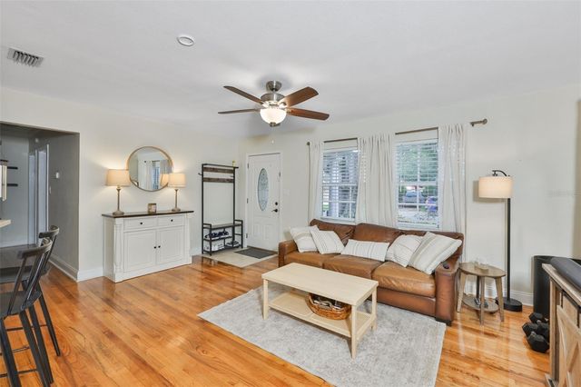 3414 W SAN LUIS STREET, Tampa, FL 33629