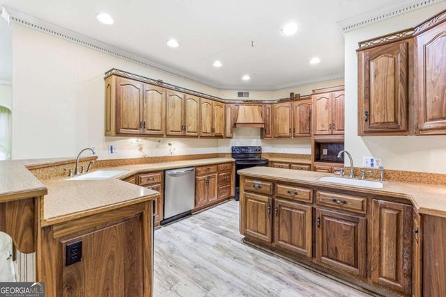 372 Woodhaven Drive, Athens, GA 30606