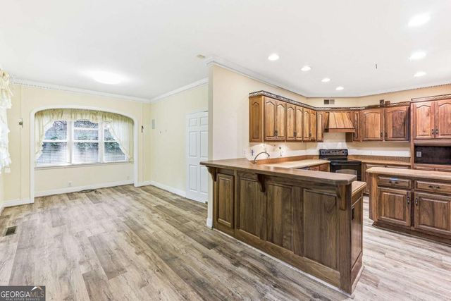 372 Woodhaven Drive, Athens, GA 30606
