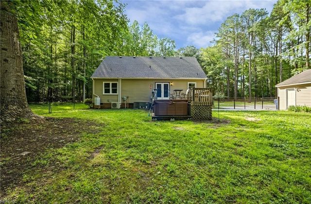 1609 Jackson RD, Suffolk, VA 23434