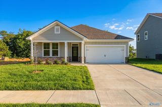 2022 Raspberry Lane, Cullman, AL 35055