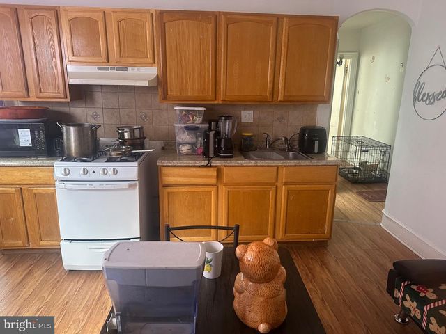 4520 N BROAD ST, Philadelphia, PA 19140