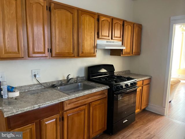 4520 N BROAD ST, Philadelphia, PA 19140