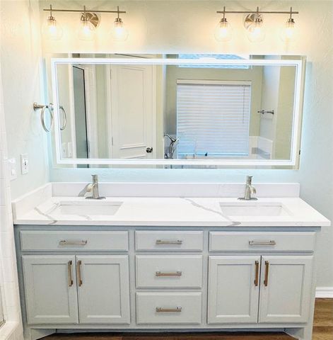 8225 NW 83rd Place, Oklahoma City, OK 73132