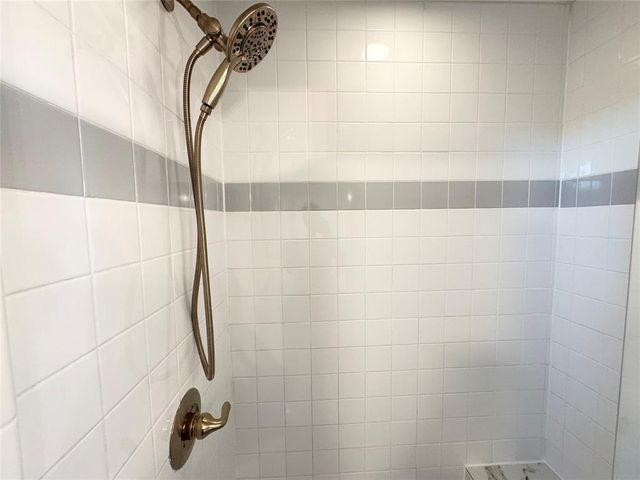 8225 NW 83rd Place, Oklahoma City, OK 73132