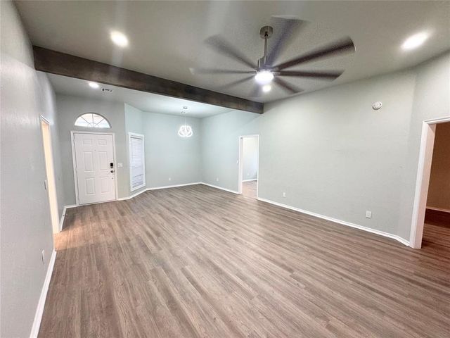 8225 NW 83rd Place, Oklahoma City, OK 73132