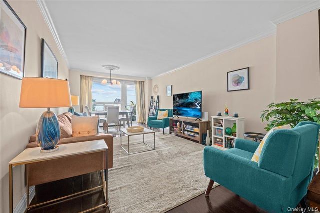 2575 Palisade Avenue 2C, Bronx, NY 10463