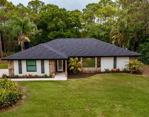 17627 123rd Terrace N, Jupiter, FL 33478