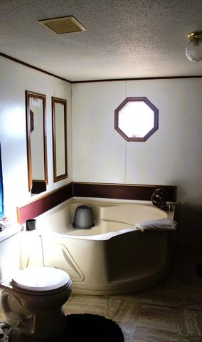 4795 N Gonzalez Rd, Fort Stockton, TX 79735