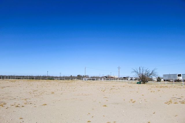 4795 N Gonzalez Rd, Fort Stockton, TX 79735