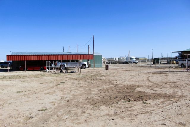 4795 N Gonzalez Rd, Fort Stockton, TX 79735