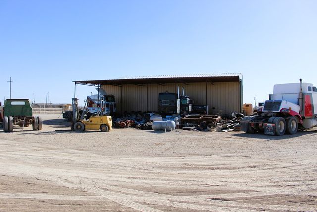 4795 N Gonzalez Rd, Fort Stockton, TX 79735