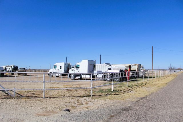 4795 N Gonzalez Rd, Fort Stockton, TX 79735