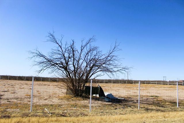 4795 N Gonzalez Rd, Fort Stockton, TX 79735