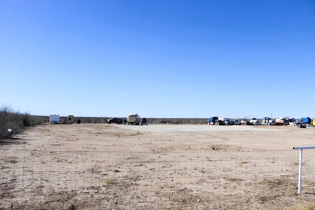 4795 N Gonzalez Rd, Fort Stockton, TX 79735