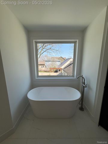 1885 Holland Avenue, Birmingham, MI 48009