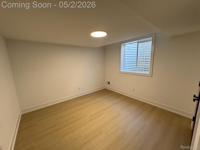 1885 Holland Avenue, Birmingham, MI 48009