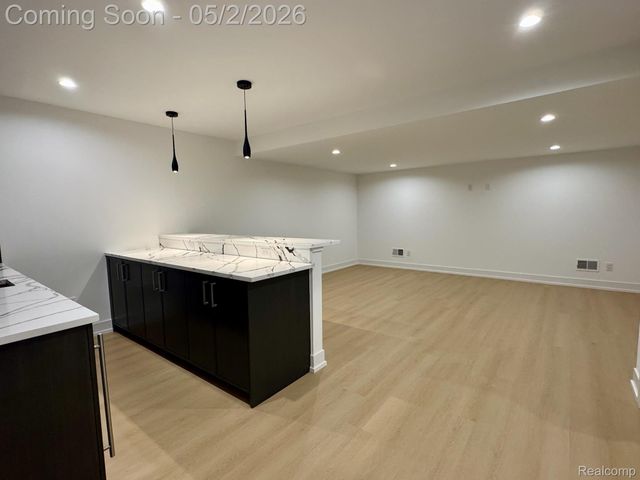 1885 Holland Avenue, Birmingham, MI 48009