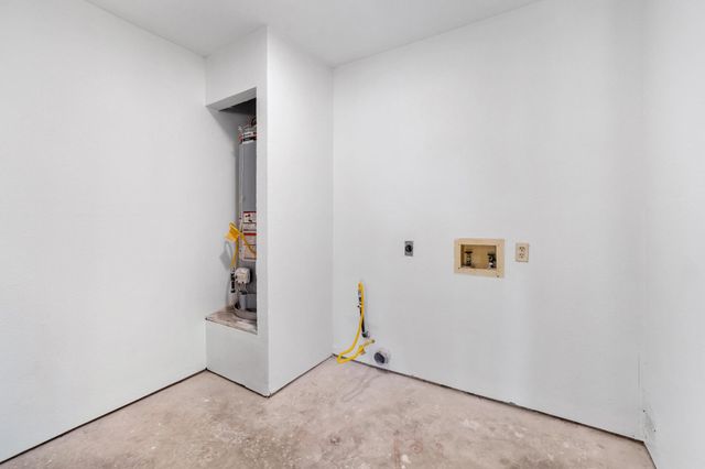 7600 Woodstone CV A, Austin, TX 78749