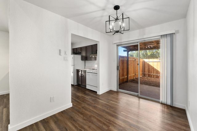 7600 Woodstone CV A, Austin, TX 78749