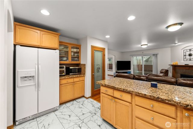 16107 SE 256th Place, Covington, WA 98042