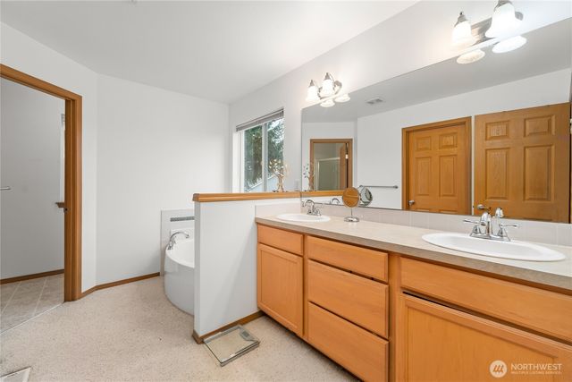 16107 SE 256th Place, Covington, WA 98042