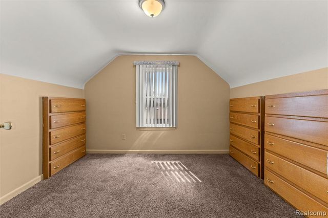 4903 Bedford Street, Dearborn Heights, MI 48125