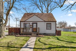 4903 Bedford Street, Dearborn Heights, MI 48125