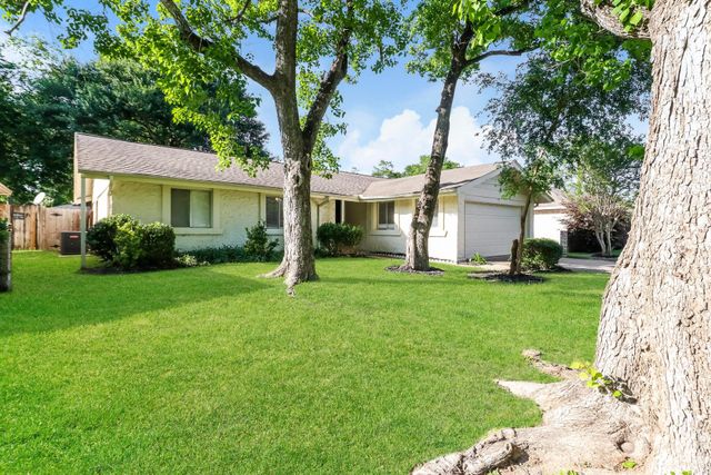 4439 Algernon Drive, Spring, TX 77373