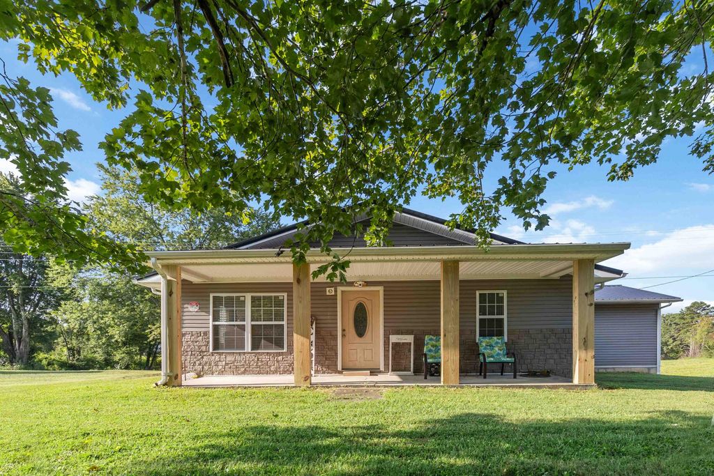 181 Little Arthur Ridge Road, East Bernstadt, KY 40729