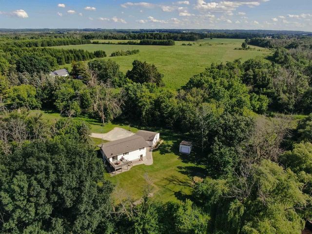 W8107 W CLARK ROAD, Oakfield, WI 53065