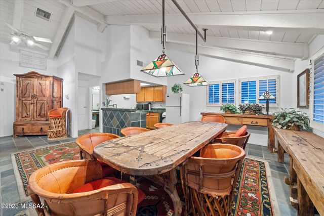 7601 N Calle Sin Envidia Apt 48, Tucson, AZ 85718