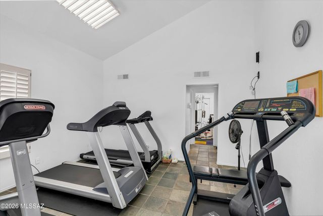 7601 N Calle Sin Envidia Apt 48, Tucson, AZ 85718