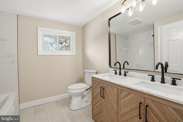 1312 HARRIS RD, Dresher, PA 19025