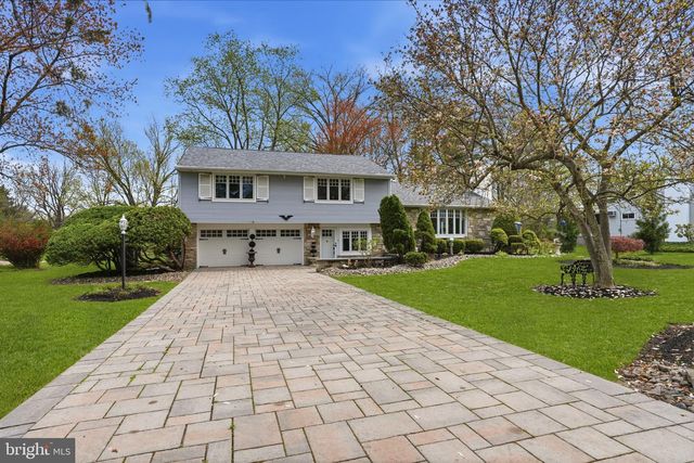 1312 HARRIS RD, Dresher, PA 19025