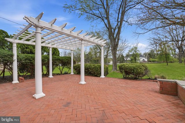 1312 HARRIS RD, Dresher, PA 19025