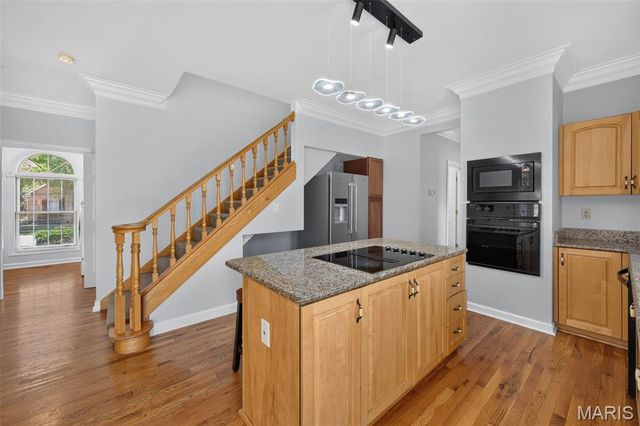 6320 Christopher Winds Court, Oakville, MO 63129