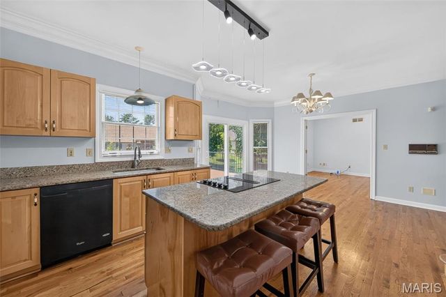 6320 Christopher Winds Court, Oakville, MO 63129