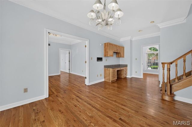 6320 Christopher Winds Court, Oakville, MO 63129