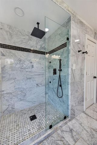 6320 Christopher Winds Court, Oakville, MO 63129